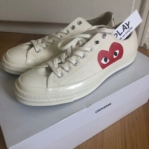 NEW Comme des Garçons Play x Converse Sneaker